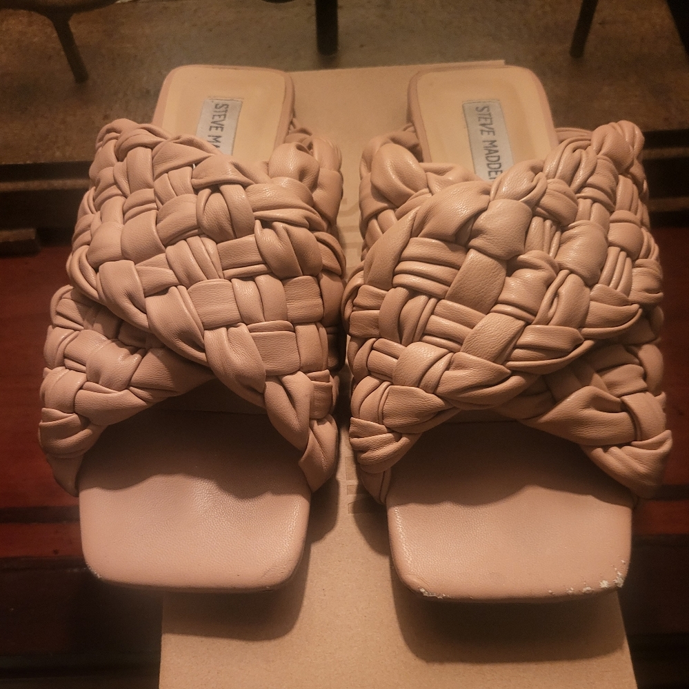 Steve Madden braided sandal